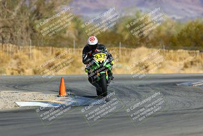 media/Jan-16-2022-CVMA (Sun) [[7f3d92989d]]/Race 3 Amateur Supersport Middleweight/